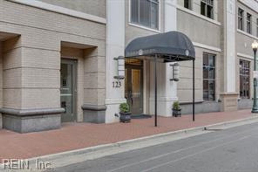 Photo of 123 College Place #P6, Norfolk, VA 23510 (MLS # 10602249)