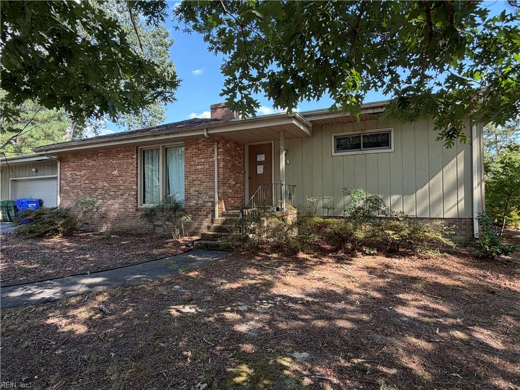 Photo of 214 Delaney Drive, Suffolk, VA 23434 (MLS # 10656380)