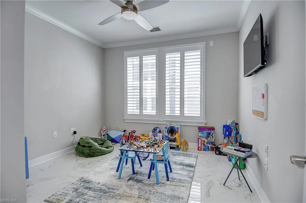 Virginia Beach, Virginia 23451, United States, 4 Bedrooms Bedrooms, ,3 BathroomsBathrooms,Residential,Active,224055