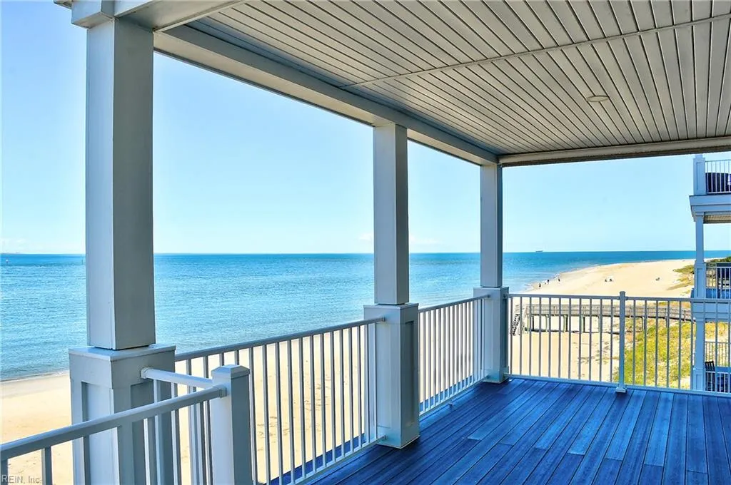 Virginia Beach, Virginia 23451, United States, 4 Bedrooms Bedrooms, ,3 BathroomsBathrooms,Residential,Active,224055