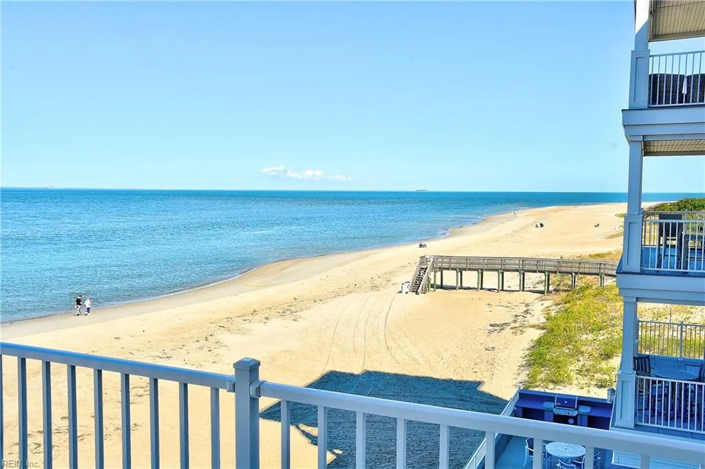 Virginia Beach, Virginia 23451, United States, 4 Bedrooms Bedrooms, ,3 BathroomsBathrooms,Residential,Active,224055