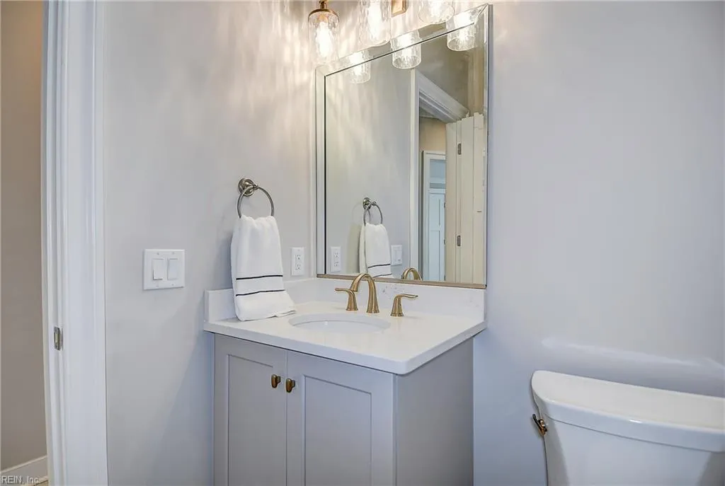 Virginia Beach, Virginia 23451, United States, 4 Bedrooms Bedrooms, ,3 BathroomsBathrooms,Residential,Active,224055