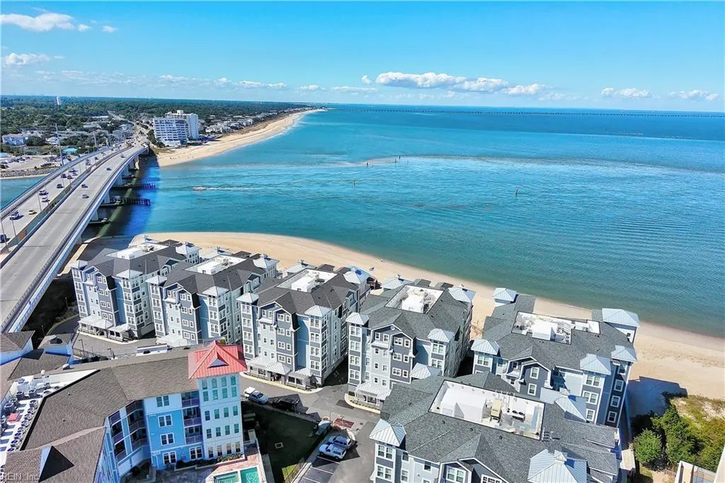 Virginia Beach, Virginia 23451, United States, 4 Bedrooms Bedrooms, ,3 BathroomsBathrooms,Residential,Active,224055