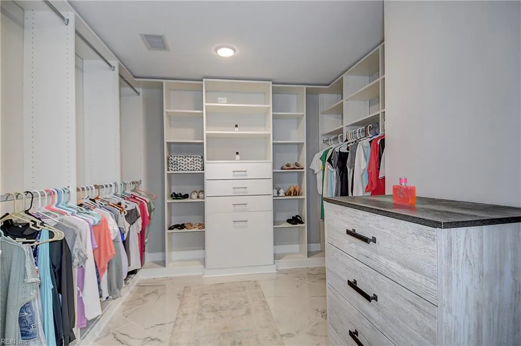 Virginia Beach, Virginia 23451, United States, 4 Bedrooms Bedrooms, ,3 BathroomsBathrooms,Residential,Active,224055