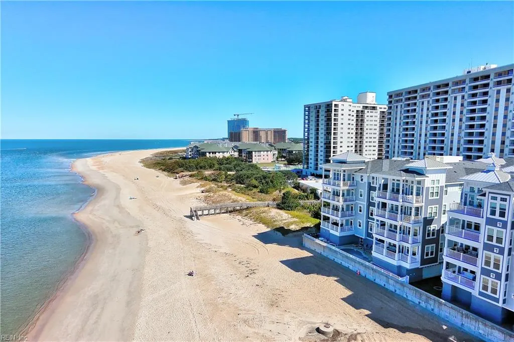 Virginia Beach, Virginia 23451, United States, 4 Bedrooms Bedrooms, ,3 BathroomsBathrooms,Residential,Active,224055