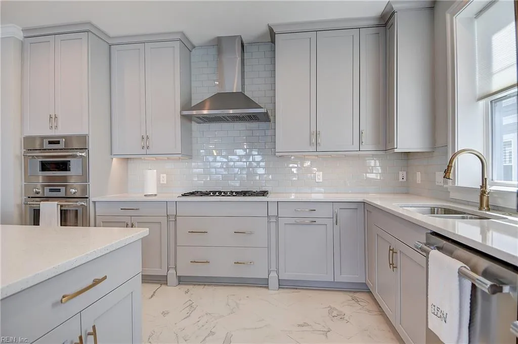 Virginia Beach, Virginia 23451, United States, 4 Bedrooms Bedrooms, ,3 BathroomsBathrooms,Residential,Active,224055