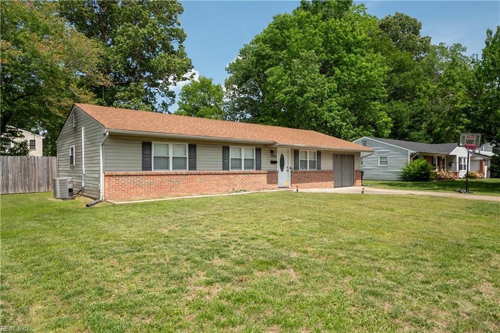 Photo of 3340 Lakecrest Road, Virginia Beach, VA 23452 (MLS # 10644275)