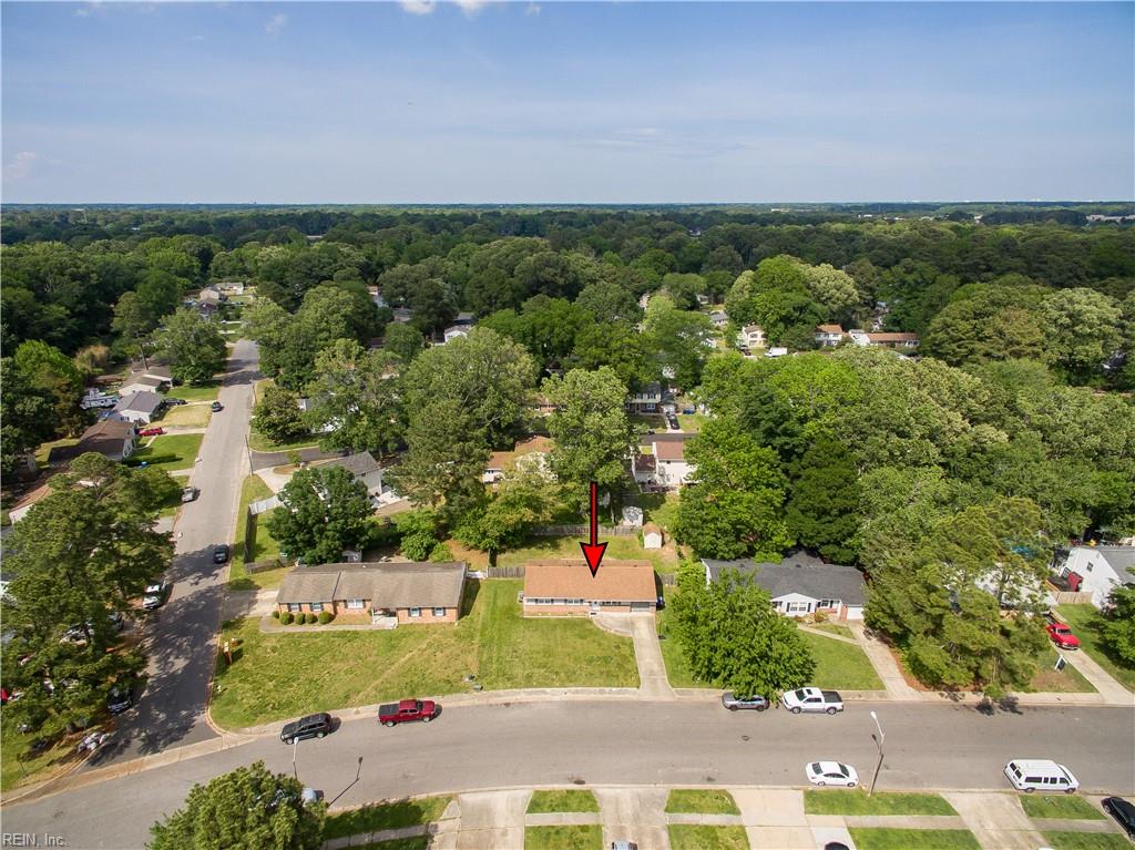 Photo of 3340 Lakecrest Road, Virginia Beach, VA 23452 (MLS # 10644275)