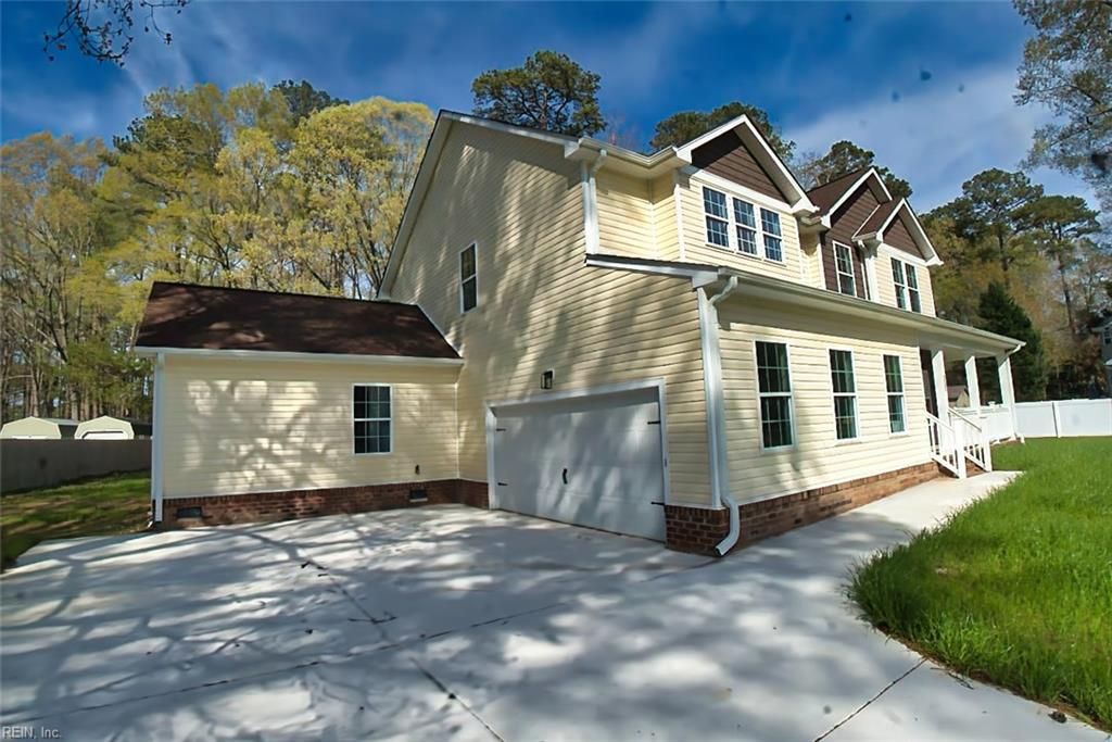 Photo of 307 Smithfield Boulevard, Smithfield, VA 23430 (MLS # 10628066)