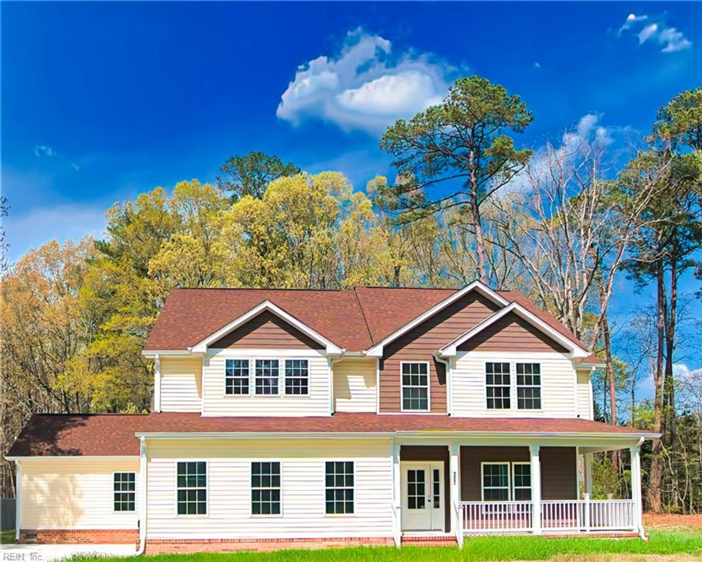 Photo of 307 Smithfield Boulevard, Smithfield, VA 23430 (MLS # 10628066)