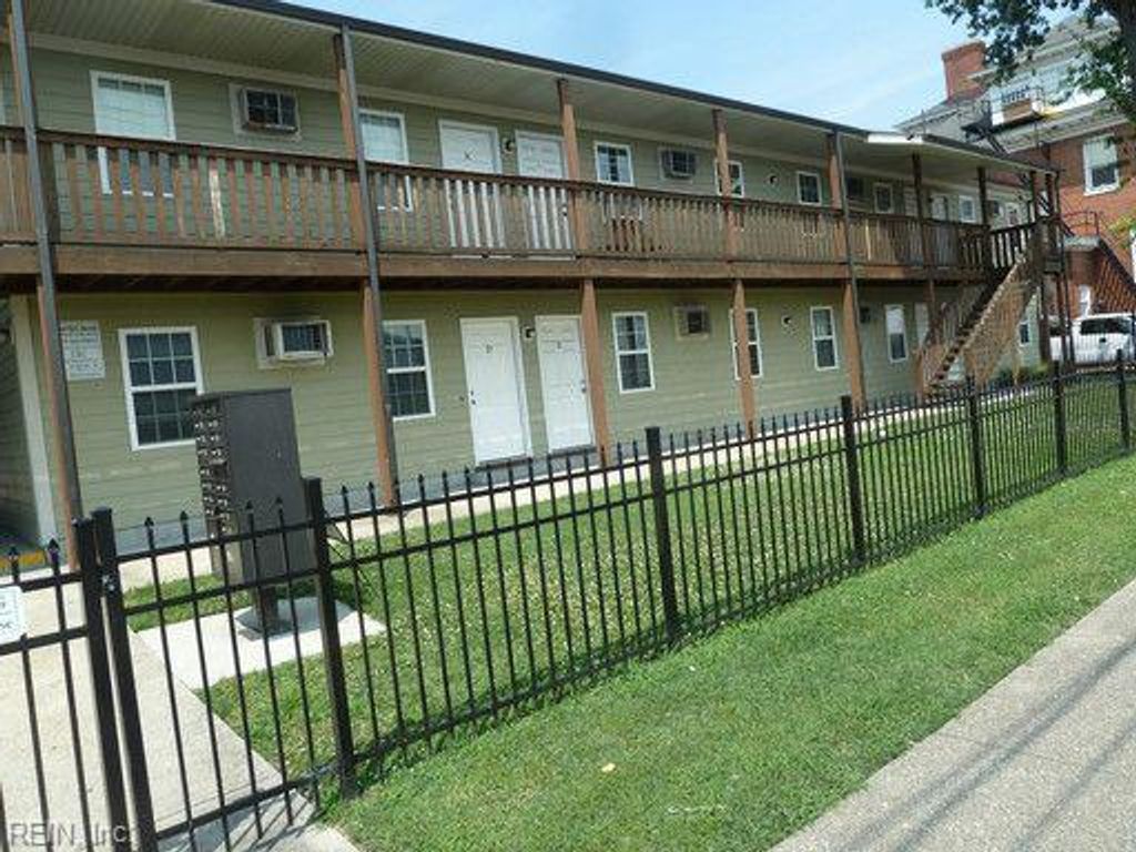 Photo of 110 W 26th Street #A, Norfolk, VA 23517 (MLS # 10634979)
