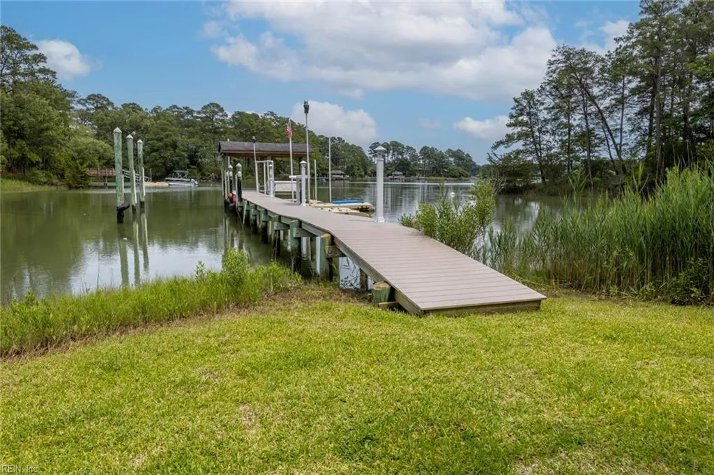 Virginia Beach, Virginia 23455, United States, 7 Bedrooms Bedrooms, ,7 BathroomsBathrooms,Residential,Pending,140840