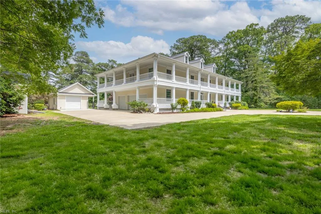 Virginia Beach, Virginia 23455, United States, 7 Bedrooms Bedrooms, ,7 BathroomsBathrooms,Residential,Pending,140840