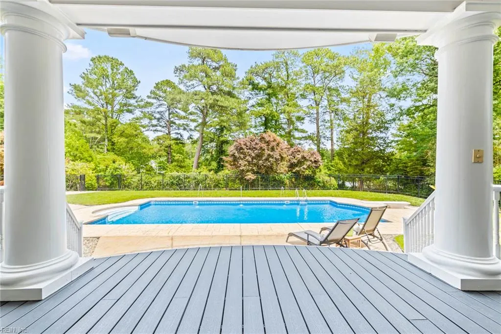 Virginia Beach, Virginia 23455, United States, 7 Bedrooms Bedrooms, ,7 BathroomsBathrooms,Residential,Pending,140840