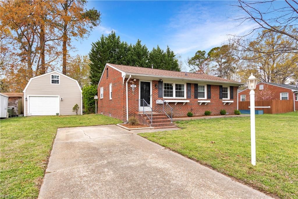 Photo of 615 Page Drive, Hampton, VA 23669 (MLS # 10626477)