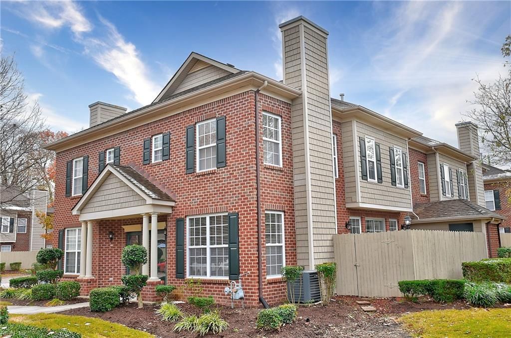 Photo of 5237 Elston Lane, Virginia Beach, VA 23455 (MLS # 10613115)