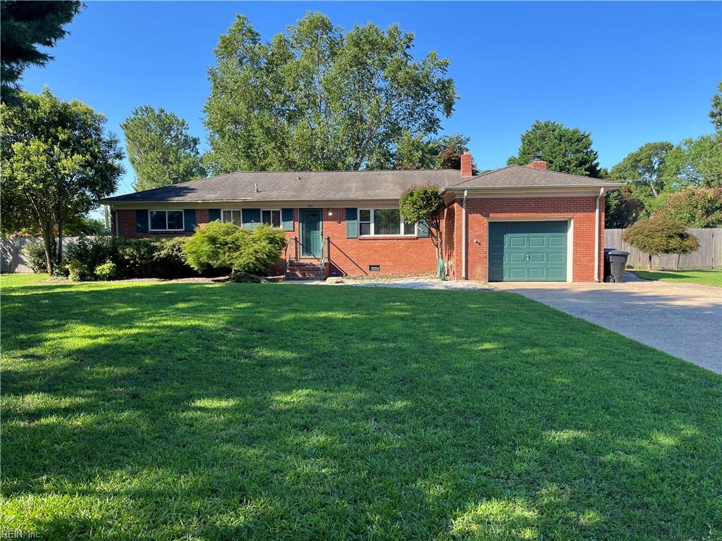 Photo of 2301 Inlynnview Road, Virginia Beach, VA 23454 (MLS # 10643348)