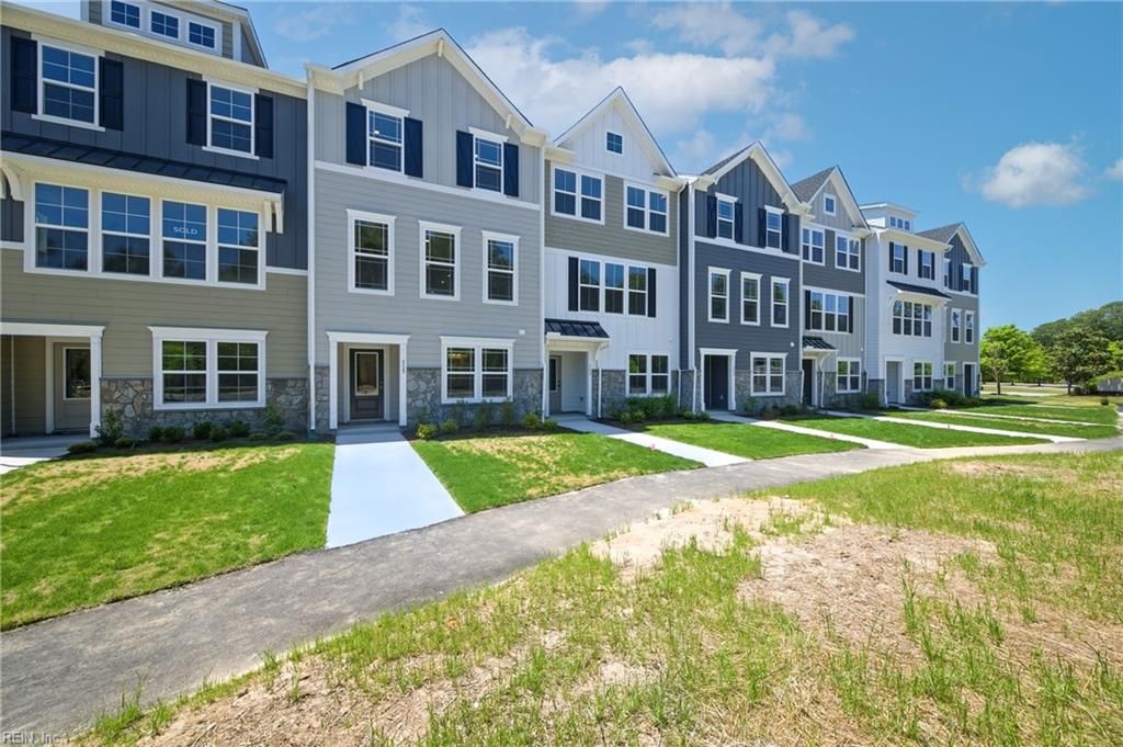 Photo of 115 Bracewell Lane, Yorktown, VA 23692 (MLS # 10634624)