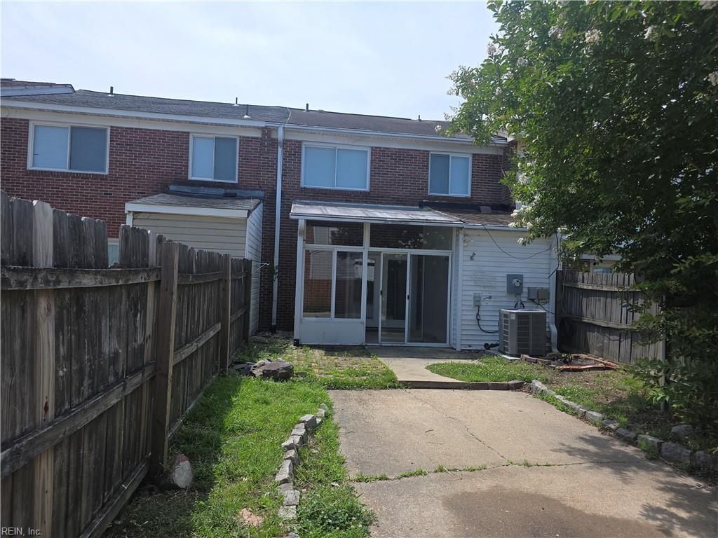 Photo of 5536 New Colony Drive, Virginia Beach, VA 23464 (MLS # 10637298)
