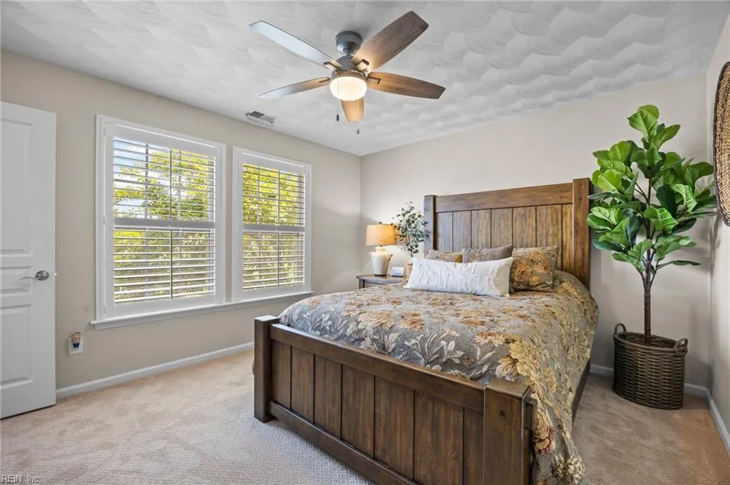 Virginia Beach, Virginia 23455, United States, 5 Bedrooms Bedrooms, ,3 BathroomsBathrooms,Residential,Active,118940