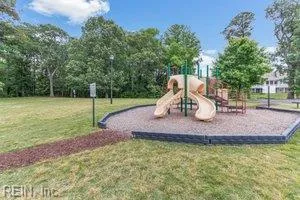 Virginia Beach, Virginia 23455, United States, 5 Bedrooms Bedrooms, ,3 BathroomsBathrooms,Residential,Active,118940