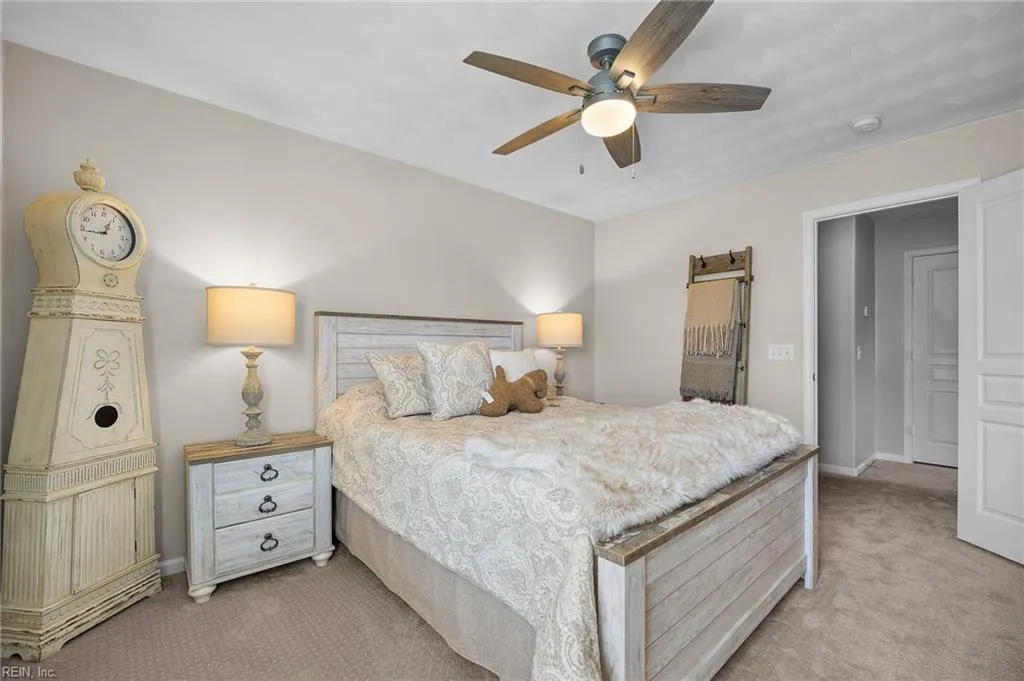 Virginia Beach, Virginia 23455, United States, 5 Bedrooms Bedrooms, ,3 BathroomsBathrooms,Residential,Active,118940