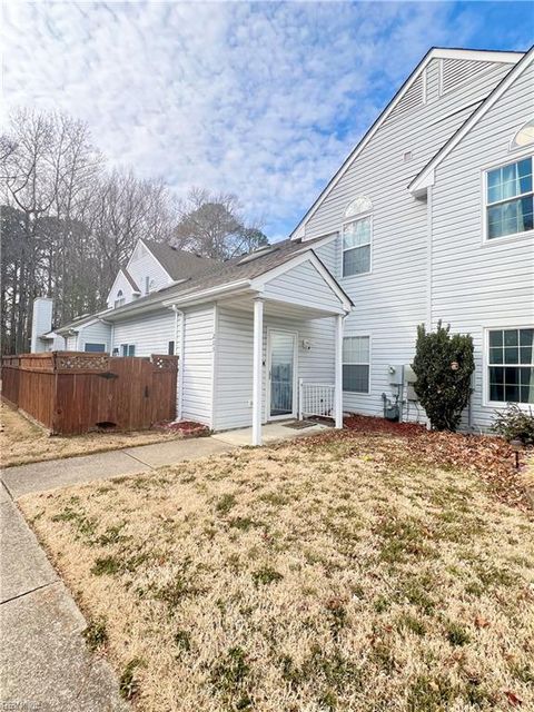 Photo of 203 Wexford Court, Yorktown, VA 23693 (MLS # 10620123)