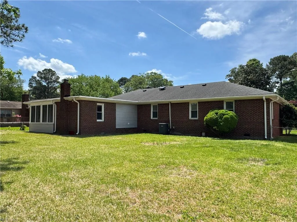 Norfolk, Virginia 23502, United States, 4 Bedrooms Bedrooms, ,2 BathroomsBathrooms,Residential,Pending,116518