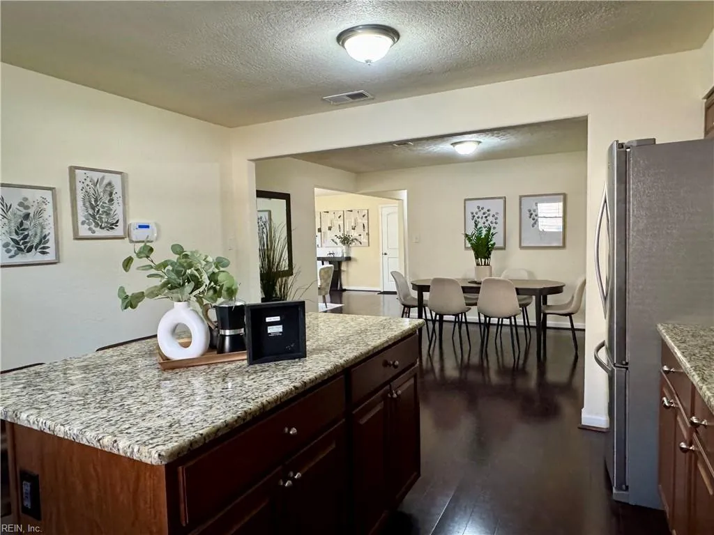 Norfolk, Virginia 23502, United States, 4 Bedrooms Bedrooms, ,2 BathroomsBathrooms,Residential,Pending,116518