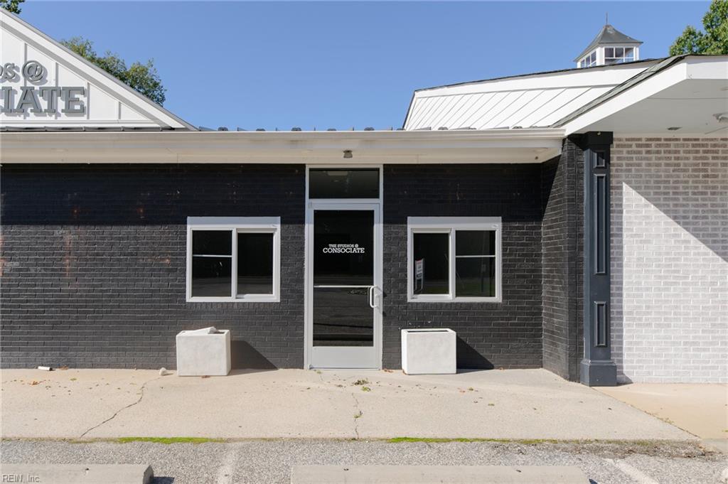 2058 George Washington Memorial HWY