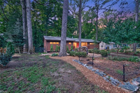 Photo of 204 Graves Circle, Newport News, VA 23602 (MLS # 10655491)