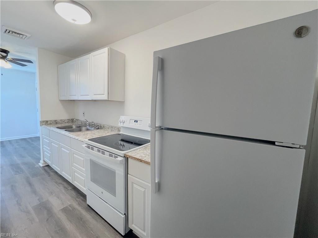 Photo of 138 Dupre Avenue, Norfolk, VA 23503 (MLS # 10626421)