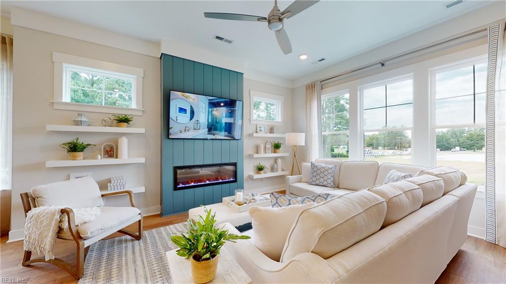 Photo 2 of 15 of 915 Douglas Eley LN townhome