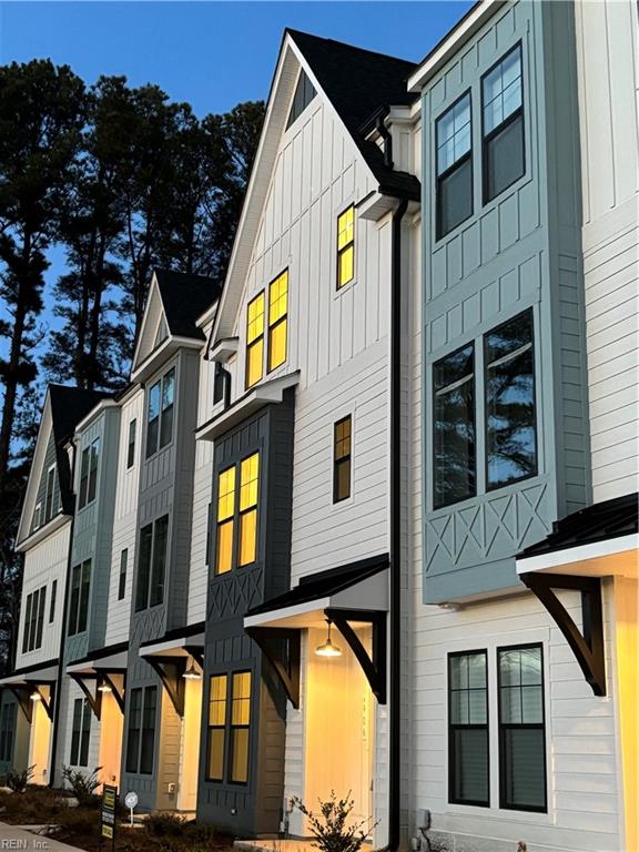 Photo 1 of 15 of 915 Douglas Eley LN townhome