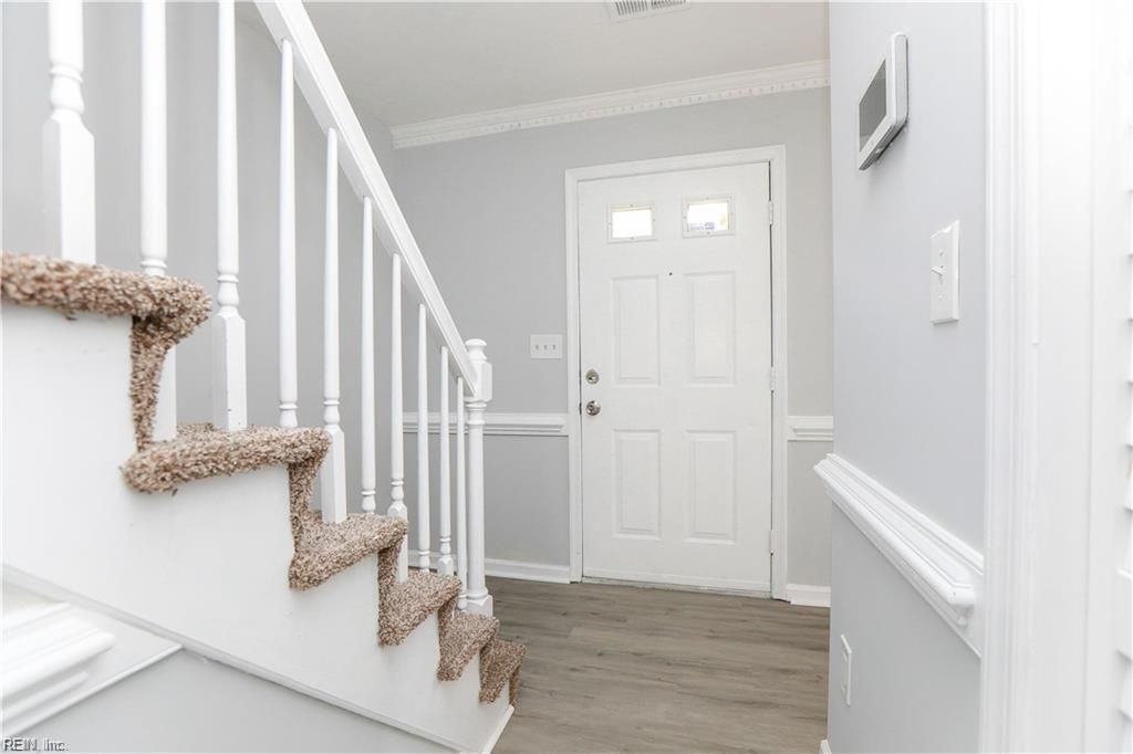 Photo of 703 Mill Landing Road, Chesapeake, VA 23322 (MLS # 10626336)