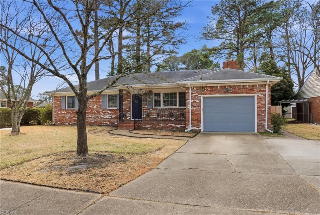 Photo of 5935 Lathan Road, Norfolk, VA 23502 (MLS # 10618524)