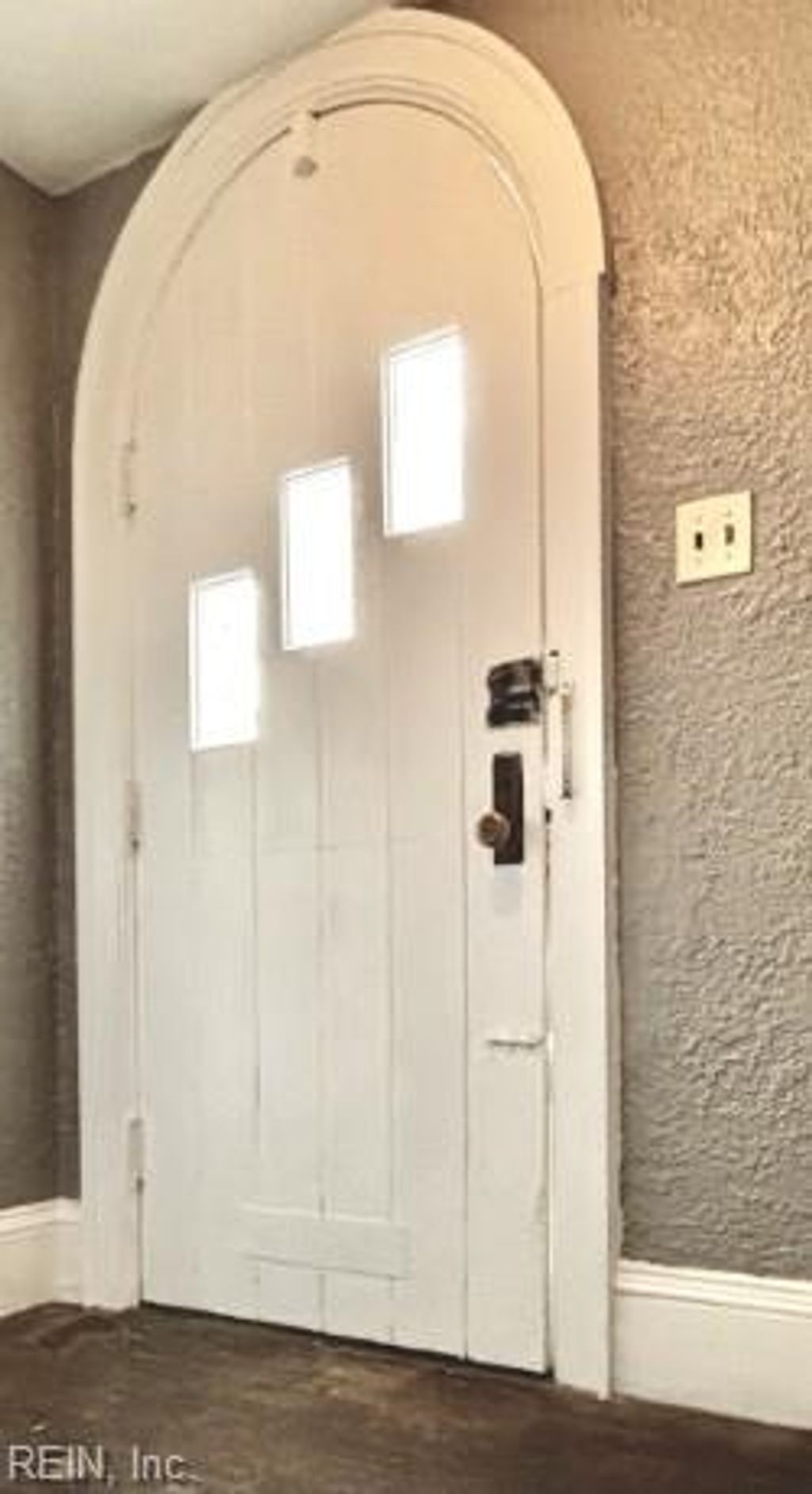 Photo of 3585 Utah Street, Norfolk, VA 23502 (MLS # 10627593)