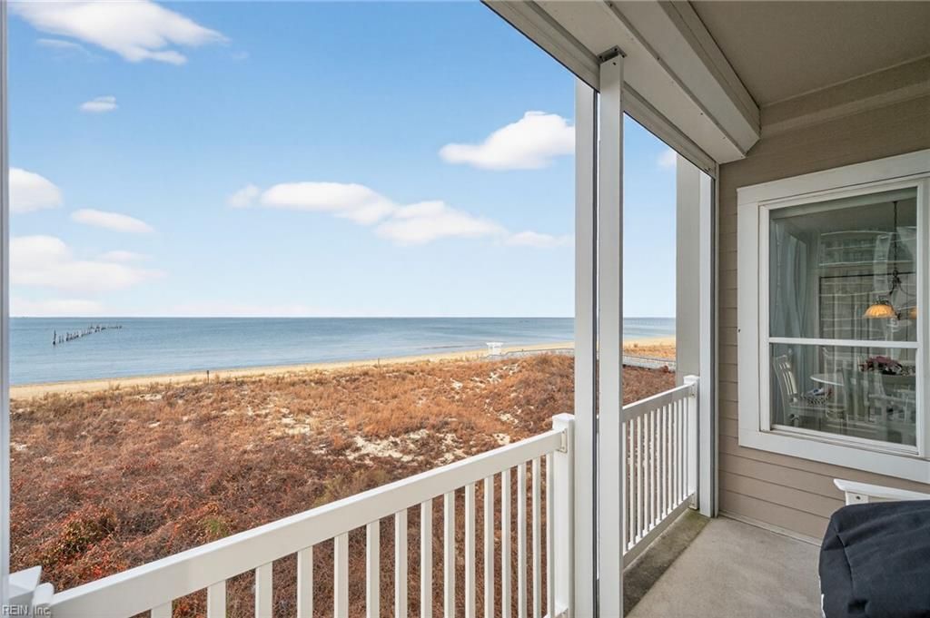 Photo of 2317 Mariners Mark Way #303, Virginia Beach, VA 23451 (MLS # 10615777)