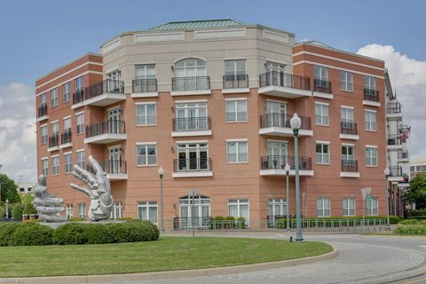 Photo of 670 Town Center Drive #418, Newport News, VA 23608 (MLS # 10614645)