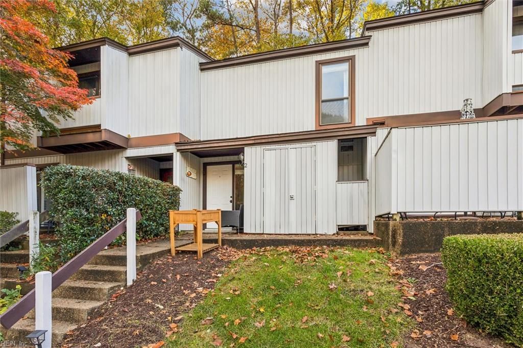 Photo of 2 Spring W, Williamsburg, VA 23188 (MLS # 10608780)