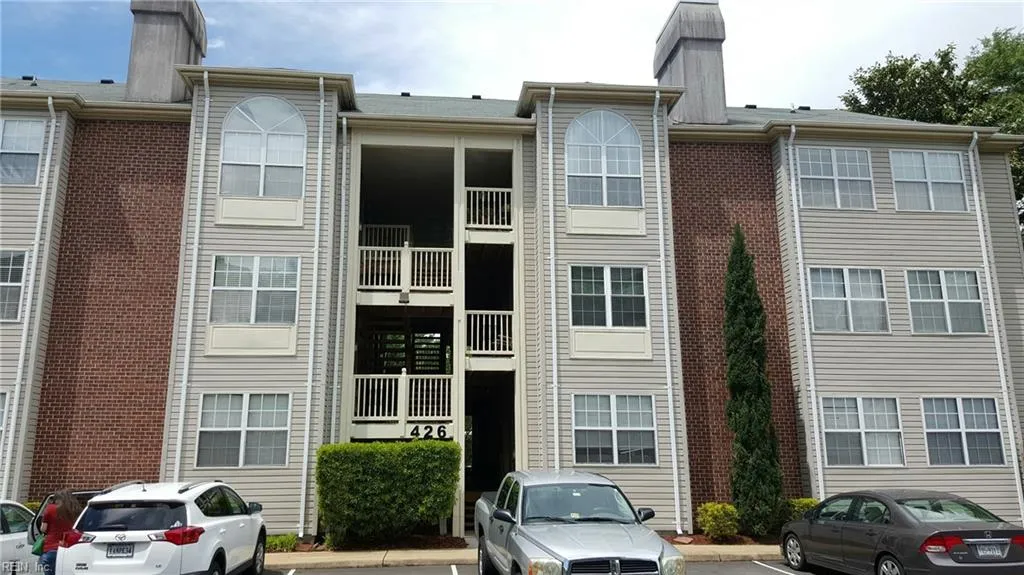 Norfolk, Virginia 23508, United States, 2 Bedrooms Bedrooms, ,2 BathroomsBathrooms,Residential,Active,88502