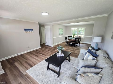 Photo of 4876 Nansemond Parkway, Suffolk, VA 23435 (MLS # 10608146) Photo of 4876 Nansemond Parkway, Suffolk, VA 23435 (MLS # 10608146)