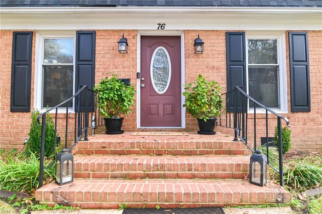 Photo of 76 Waterview Drive, Newport News, VA 23608 (MLS # 10611733)
