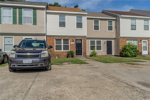 Photo of 2788 Peach Street, Portsmouth, VA 23704 (MLS # 10622871)