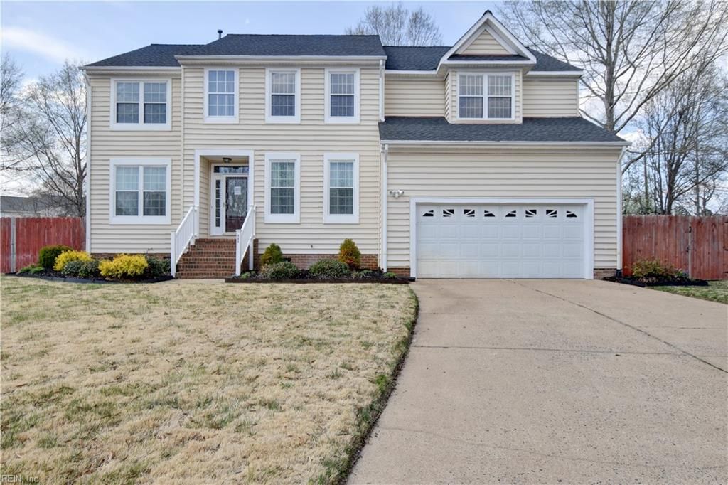 Photo of 804 Amberline Court, Chesapeake, VA 23322 (MLS # 10624914)