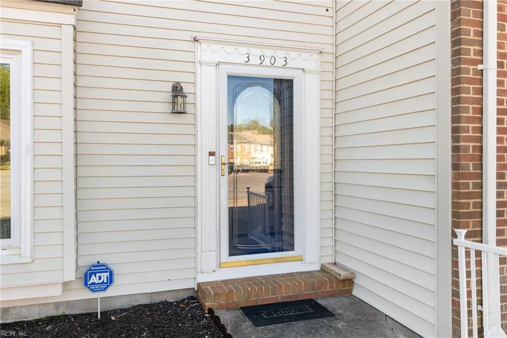 Chesapeake, Virginia 23321, United States, 2 Bedrooms Bedrooms, ,3 BathroomsBathrooms,Residential,Active,225186