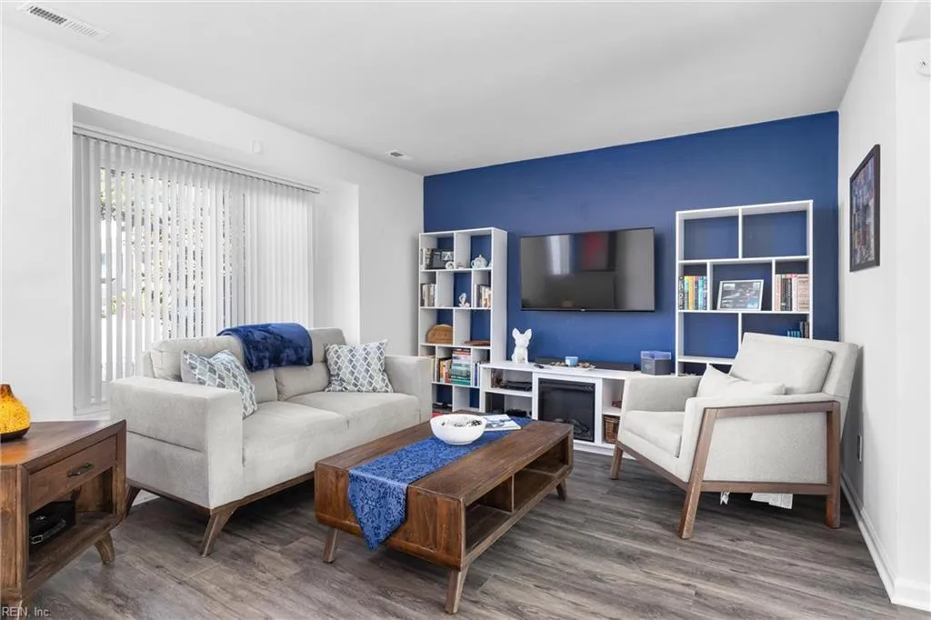 Chesapeake, Virginia 23321, United States, 2 Bedrooms Bedrooms, ,3 BathroomsBathrooms,Residential,Active,225186