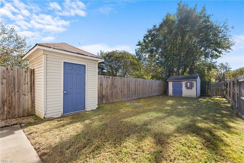 Chesapeake, Virginia 23321, United States, 2 Bedrooms Bedrooms, ,3 BathroomsBathrooms,Residential,Active,225186