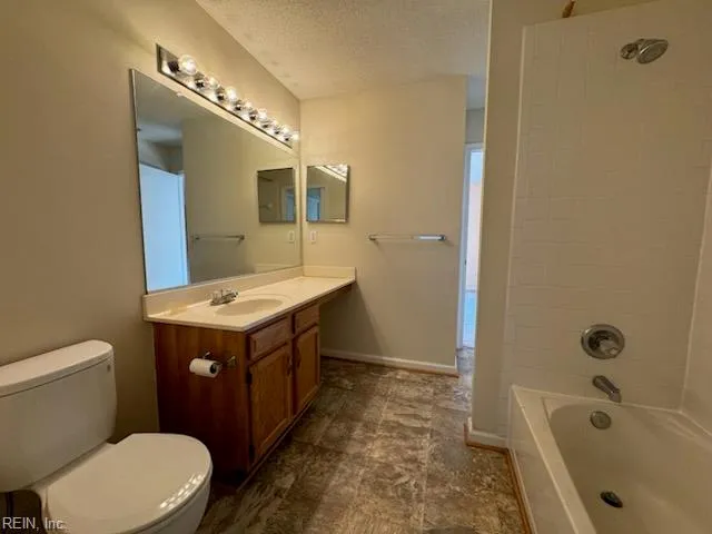 Virginia Beach, Virginia 23462, United States, 2 Bedrooms Bedrooms, ,2 BathroomsBathrooms,Residential,Pending,180363