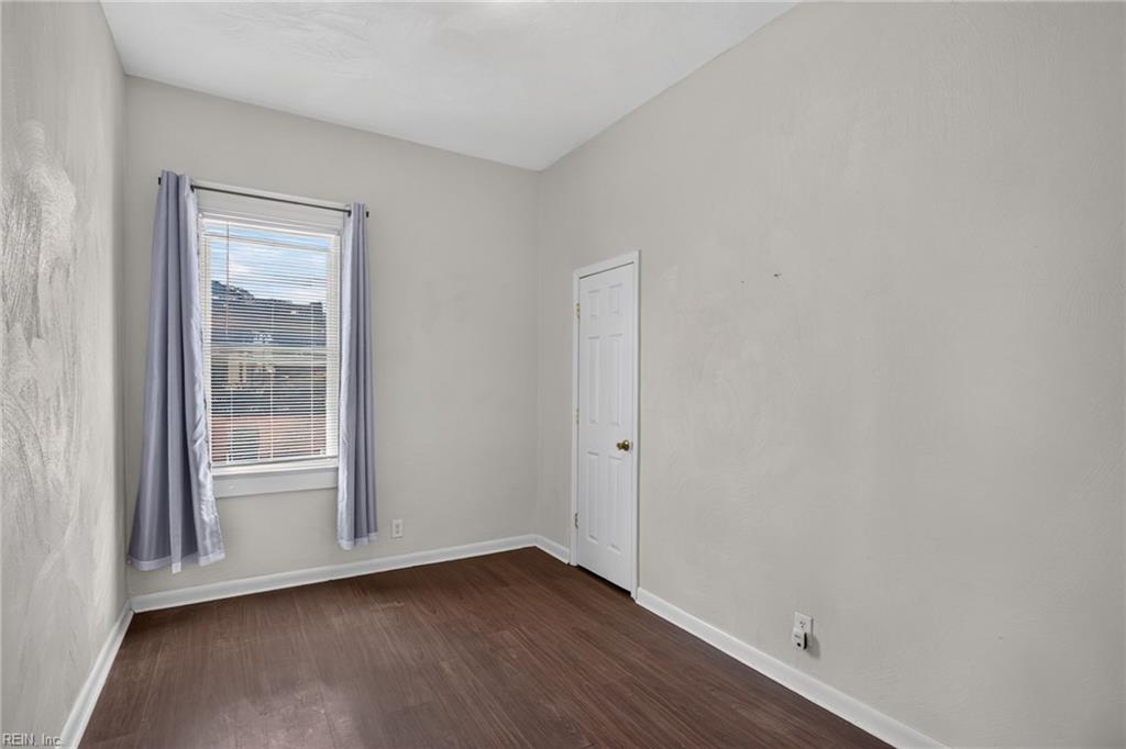 Photo of 349 51st Street #B, Newport News, VA 23608 (MLS # 10647511)